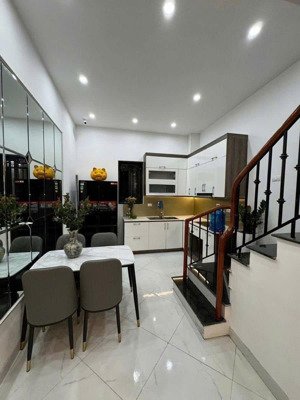 nhà mới đẹp hồ tùng mậu 35m x 5 tầng - nội thất đẹp - gần ga tàu điện, đh thương mại