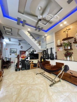 bán nhà 3 tầng đường thạnh xuân 01, phường thạnh xuân, q12,dt126m2(9x12).giá 7,9tỷ