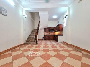 chính chủ cần bán nhà - bùi xương trạch - lô góc - ba gác phóng - trước nhà 3m-10m ra oto.