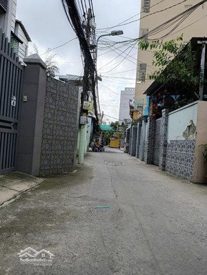 nhà 3 tầng 55m2 - hxh đỗ cửa âu dương lân q8 - shr hoàn công đủ - chỉ 5,3 tỷ