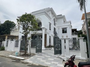 bán biệt thự 14.5 tỷ mặt tiền đường an sơn, tp đà lạt.