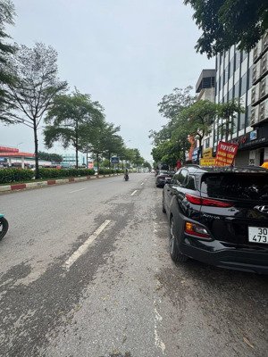 bán nhà mặt phố trần vỹ cầu giấy 10 tầng 120m2 90 tỷ