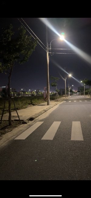 chính chủ bán gấp 2 lô đường bờ quan 3, trục thông minh mạng