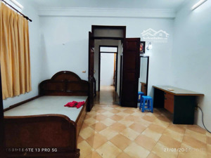 mặt ngõ phố khâm thiên, lô gốc 2 thoáng. dt 43m2 5 tầng 5m mặt tiền. giá tl 9.5 tỷ