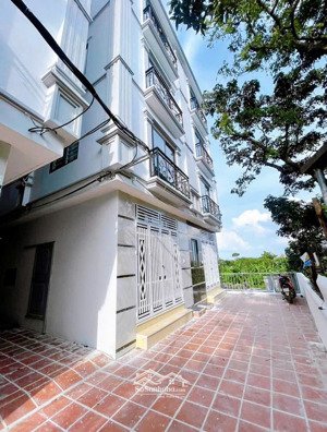 nhà đẹp 2 mặt thoáng ở phượng nghĩa phụng châu chương mỹ nhà mới 100%