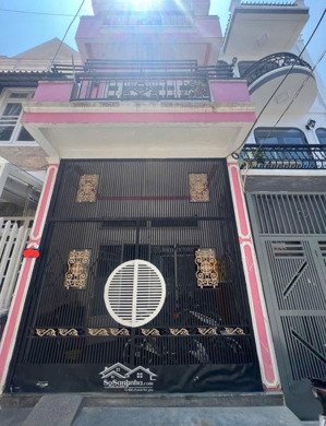 nhà đẹp sổ riêng p6 đà lạt, gần chợ ngô quyền