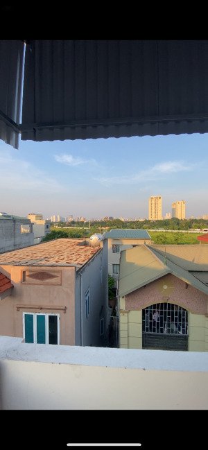 nhà tây mỗ 32m 5 tầng giá nhỉnh 5 tỷ ngõ riêng nông gần thoáng view thành phố sân mỹ đình trước mặt