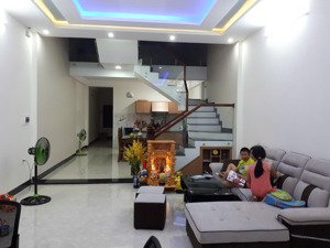 nhà 3 tầng mặt tiền trương quang được ngay cửa vào đảo kim cương euro3 siêu vip