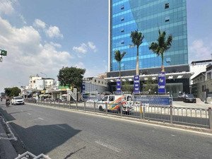 hot quá!chủ giảm 6.5 tỷ(40%)-bán gấp-mtkd đỉnh nguyễn oanh-104m2-ngang khủng 6m-chỉ10 tỷ 