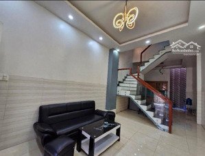 hot hot hot - siêu vị trí trung tâm nguyễn sơn - tân phú - gần đầm sen - khu dân trí - giá 2,21 tỷ