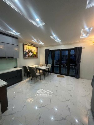 nhà đẹp, lô góc hồ tùng mậu dt 37m x 5 tầng - mt 4.6m - giá 8 tỷ