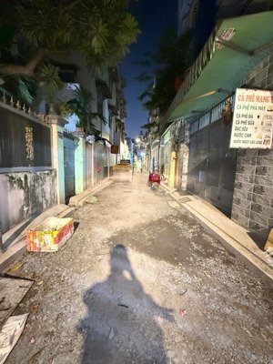 bán nhà trường chinh, 56m, 3 tầng, hẻm xe hơi thông, giá 8.1 tỷ