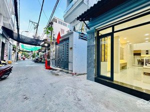 bán nhà căn góc hxh nguyễn thái sơn, 4,1 x 13m, 4 tầng, 4pn