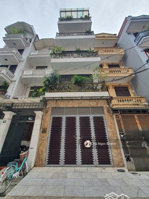 [chủ mót bán] lô góc hoàng quốc việt - 22,2 tỷ: 50m2, mt 7,1m - 4 tầng - ô tô tránh - gara