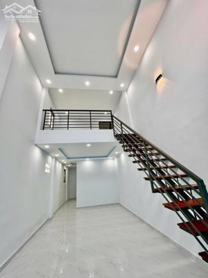 BÁN NHÀ 2 TẦNG HẺM XE HƠI – MAN THIỆN, 51.8m² (3.9m x 13.6m), TĂNG NHƠN PHÚ A