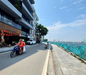 bán nhà mặt phố tại đường quảng khánh 363m2, giá 430 tỷ. tây hồ