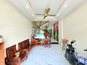 nhà phủ thượng đoạn 50m2 x 3 tàng giá 2680 thoả thuận