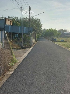 chính chủ gửi bán 6100m2 đất ngay hòa lợi- bến cát cũ, 67m mặt tiền đường nhựa