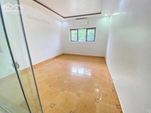 Cho thuê nhà khu phân lô 9 Đường Lê Hồng Phong , vừa ở vừa làm văn phòng