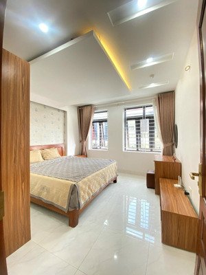 chính chủ cho thuê căn 1n1k 50m2, full đồ, có cửa sổ nhiều ánh sáng tự nhiên khu đống