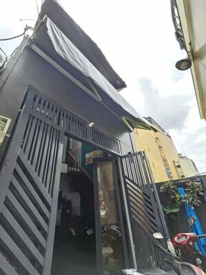 NHÀ 2 TẦNG MỚI XINH, 32M2, 100M RA TRƯƠNG THỊ HOA, SAU LƯNG SIÊU THỊ METRO, CHỈ 3.09 TỶ