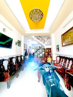 bán nhà bình trị đông thẳng tên lửa, bình tân, 72m2, 4x18, 4 tầng, hẻm xe hơi 8m, chỉ hơn 7 tỷ