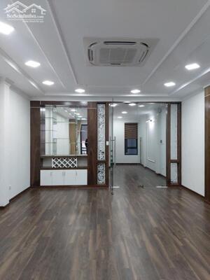 Bán nhà ngõ 41 Thịnh Quang, 50m2, ngay ngã tư sở