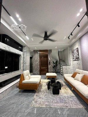 nhà đẹp ở ngay - 7 tầng - thang máy - chủ xây tâm huyết - tiện ích vô vàn - an sinh cực đỉnh.