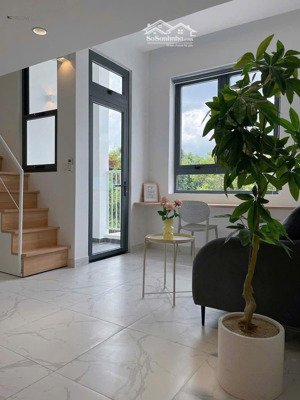 giá sock - căn hộ duplex quận 2 - nhận 4 người - full nội thất