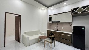 cho thuê căn trệt 1pn 40m2 tách bếp riêng rộng thoáng full nt ngay vòng xoay dân chủ quận 10