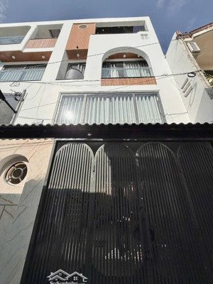 định cư úc bán gấp nhà đường 6m vườn chuối,p5,q3 giá 4tỷ520/74,4m2 cho thuê 30tr gần chợ vườn chuối