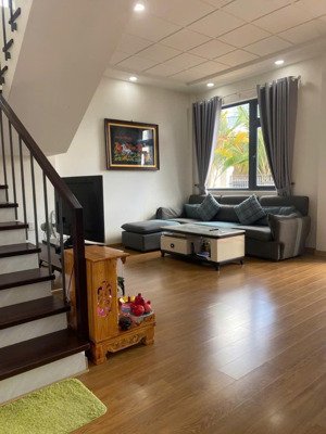 chính chủ cần bán villa cực đẹp - giá siêu rẻ tại phường 7, tp đà lạt, lâm đồng