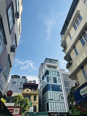 bán nhà mp trung kính cầu giấy dt 195m x 7t x mt 46m giá 52,5 tỷ có thương lượng