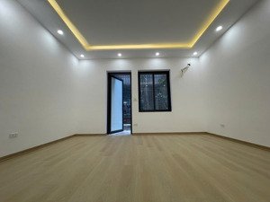 cho thuê nhà mặt phố hạnh hoa, 50 triệu, 120m2, 4 tầng, mặt tiền 8m, cực chất