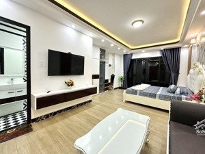 bán nhà trần quang diệu quận 3 5 tầng dt 44m full nội thất chỉ 13,5 tỷ