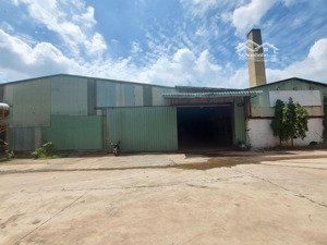 cho thuê xưởng tổng dt 4500m2. trạm điện 750kva. sản xuất đa nghề cổng xanh, phú giáo, bình dươg