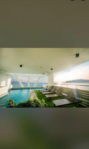 bán khách sạn 3 sao mặt tiền biển đường trần phú, nha trang, khánh hoà. có 65 phòng,giá 140tỷ