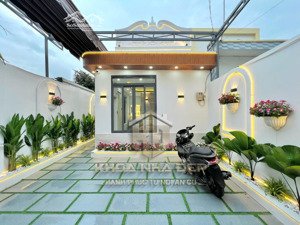 nhà đẹp sân vườn "cực chill" huỳnh tấn phát, nhà bè