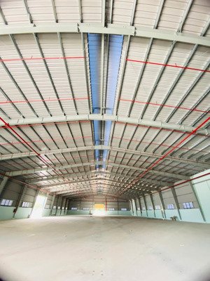 cho thuê kho, nhà xưởng 7000m2 tại uyên hưng, tân uyên, bình dương, giá siêu hời 120 nghìn/m2