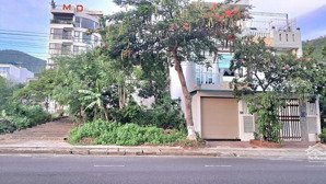 bán gấp lô đất 2 mặt tiền đường phạm văn đồng gần bến du thuyền nha trang 8 tỷ 476