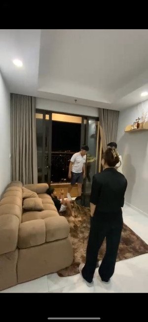 chính chủ cho thuê căn hộ opal boulevard phạm văn đồng