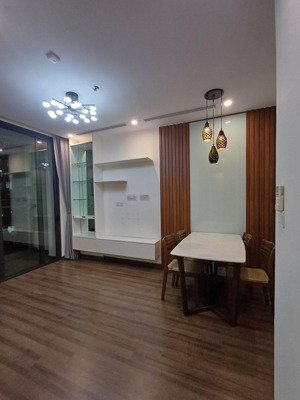 3,750 tỷ căn 1 ngủ đủ nội thất với thiết kế sang trọng lh: 