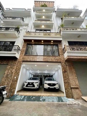 cho thuê nhà full nội thất hẻm ô tô lê văn sỹ, quận 3. ô tô ngủ được trong nhà