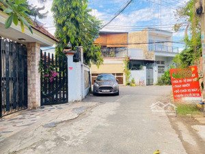 dãy trọ - sát ga metro - chỉ 8 tỷ giảm còn 7,6 tỷ diện tích: 215m2 công nhận đủ