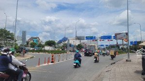 bán biệt thự, đường an dương vương, ngay võ văn kiệt, bình tân, 2 tầng, 7x20 giá chỉ hơn 10 tỷ