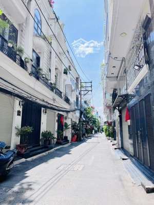 bán nhà 4 tầng, phạm văn đồng, p11, bình thạnh, gần siêu thị emart phan văn trị, dt 4x13, giá 9 tỷ
