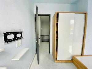 bán gấp căn nhà đường hoa mai, phường 2, quận phú nhuận 56m2 giá 2tỷ750tr mềm