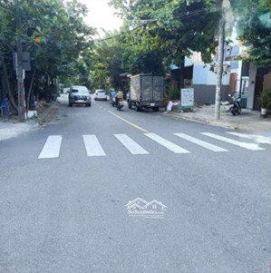 cần bán nhà 3 tầng 2 mặt tiền lô góc đường đô đốc lộc, hoà xuân, đà nẵng