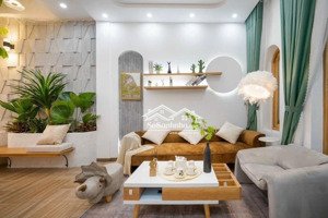 homestay chuẩn châu âu đẳng cấp ngay trung tâm tp - dòng tiền 40 tr/tháng