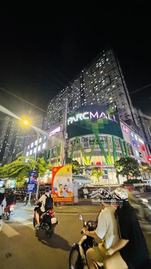 nhà cao lỗ gần aeon 60m2 giá nhỉnh 8 tỷ